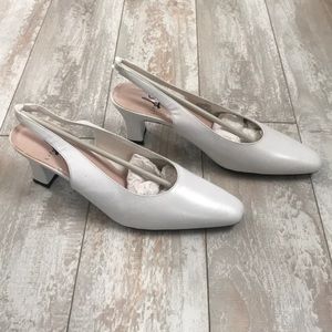 VTG Life Stride White Heels